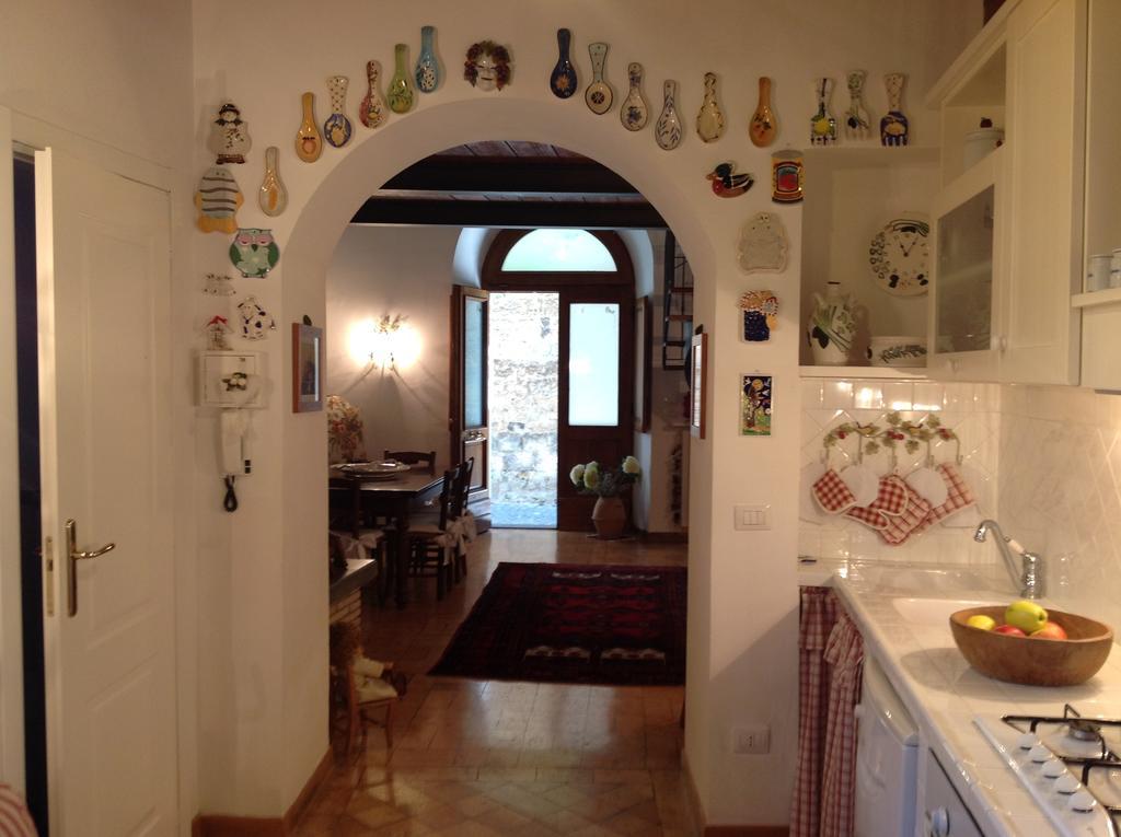 B&B Michelangeli - Private parking Orvieto Bagian luar foto